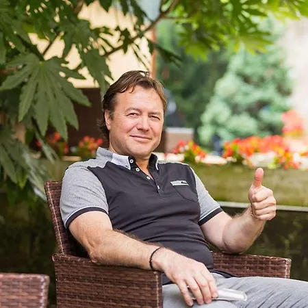 The Originals Boutique, Montpensier, Hotel