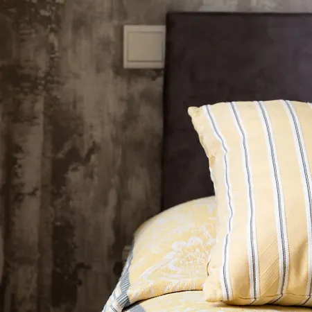 Hotel The Originals Boutique, Montpensier, Pau