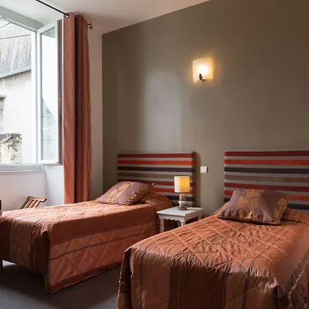 The Originals Boutique, Montpensier,