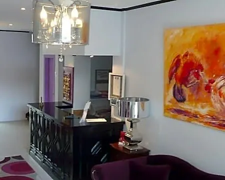 The Originals Boutique, Montpensier, Otel Pau