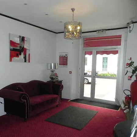 酒店 The Originals Boutique, Montpensier, 3*