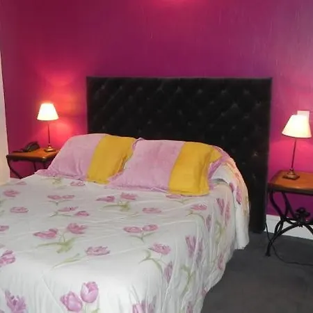 Szálloda The Originals Boutique, Montpensier, Pau