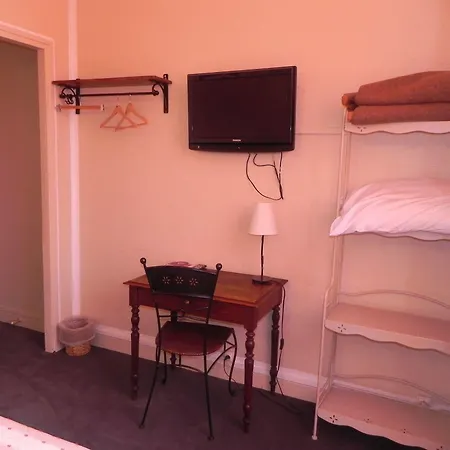 Hotell The Originals Boutique, Montpensier, Pau