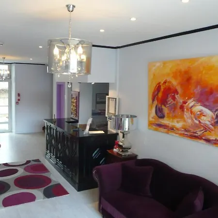 The Originals Boutique, Montpensier, Otel Pau