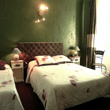 The Originals Boutique, Montpensier, Hotel 3*