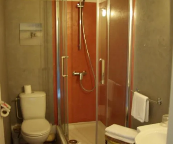 The Originals Boutique, Montpensier, Ξενοδοχείο