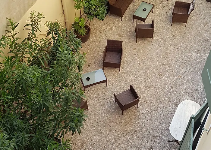 Ξενοδοχείο The Originals Boutique, Montpensier, 3*