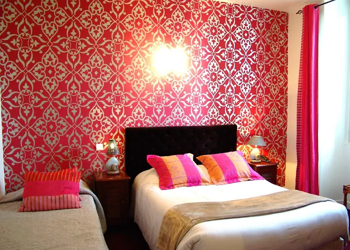 Ξενοδοχείο The Originals Boutique, Montpensier,