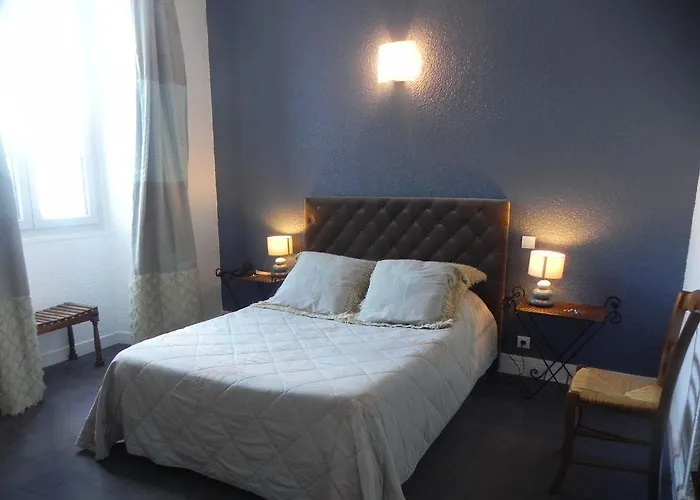 The Originals Boutique, Montpensier,