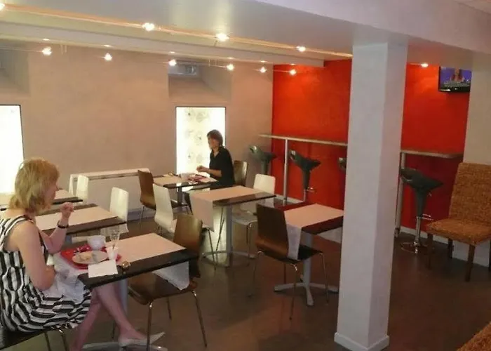 Ξενοδοχείο The Originals Boutique, Montpensier, Pau